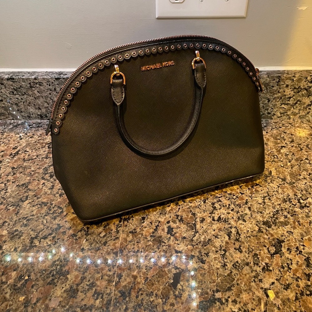 Michael Kors Large dome Emmy Satchel Handbag - Black/Rose Gold